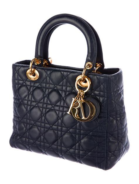 sac lady dior medium prix|lady dior sachet.